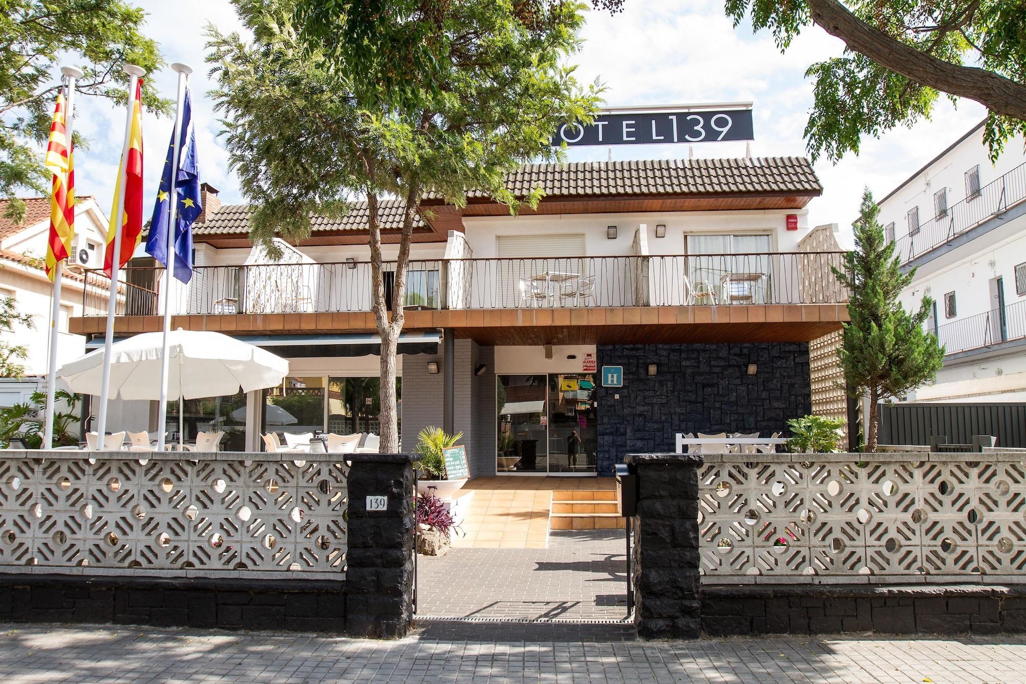 Hotel 139 Castelldefels Zewnętrze zdjęcie