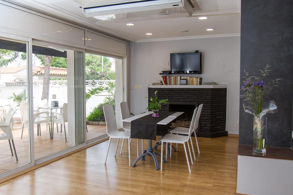 Hotel 139 Castelldefels Zewnętrze zdjęcie